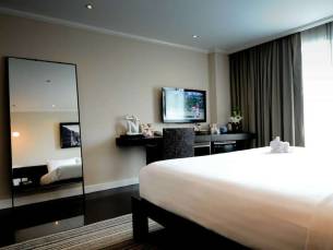 S15 Sukhumvit Hotel