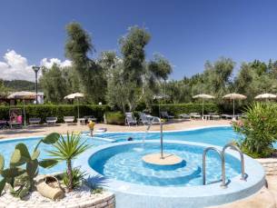 Detached villa with 2 bathrooms