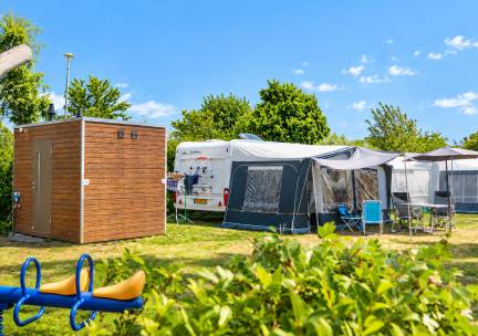 Kampeerplaats met prive sanitair