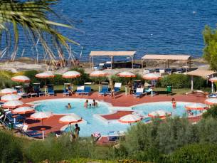 Mangia's Brucoli Resort