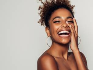 Gezichtsbehandeling naar keuze (60 min)