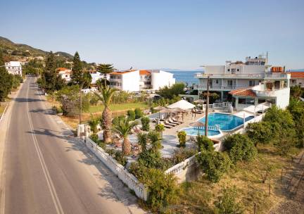Kokkari Beach