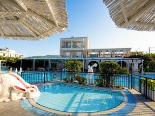 Peridis Family Resort