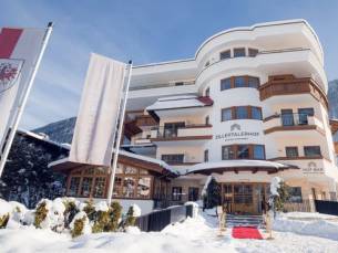 Zillertalerhof Alpine Hideaway