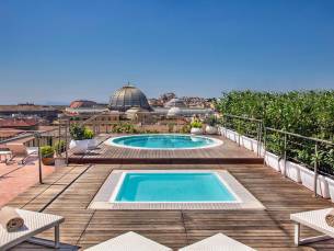 8 daagse vliegvakantie naar Renaissance Mediterraneo in napels, italie