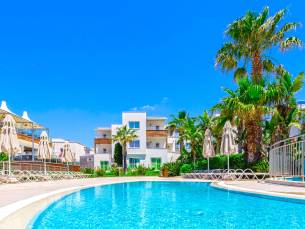 Fly & Go Armonia Holiday Village