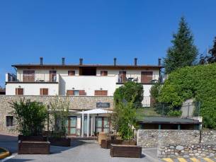 Golf Residence