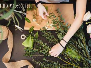 Workshop bloemschikken (2,5 uur) + koffie/thee + lekkernij