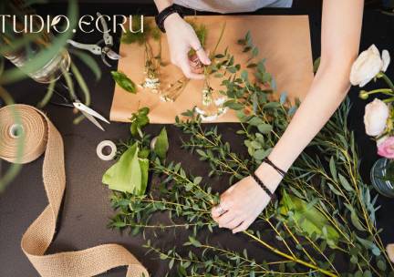 Workshop bloemschikken (2,5 uur) + koffie/thee + lekkernij