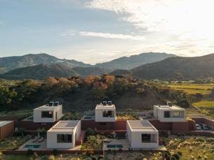 ElliAnna Luxury Villas