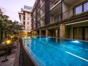 Quest Hotel Kuta