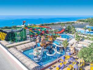 Crystal Admiral Suites