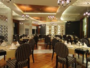 Hotel Gold Island Selected