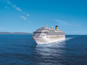 LAST-MINUTE CRUISE & CITYTRIP! ⚡️ 5-daagse cruise van Barcelona naar Marseille en Savona incl. vlucht, havengelden, fooien en optioneel 2 na-overnachtingen in Barcelona!