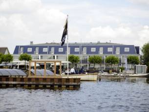 Verblijf in een 4*-hotel aan de Loosdrechtse Plassen nabij Amsterdam incl. ontbijt en shared dining proeverij!