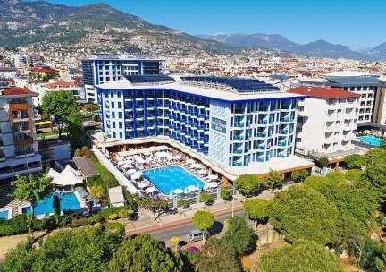 Hotel Grand Zaman Beach