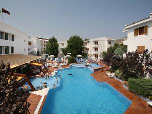 8 daagse vliegvakantie naar Flora in puerto pollensa, spanje