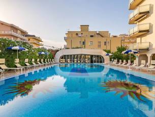 Hotel Universal