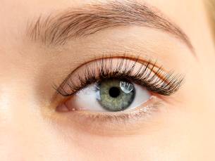 1 of 2 wimperliftbehandeling(en) + tinting