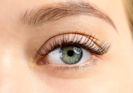 1 of 2 wimperliftbehandeling(en) + tinting