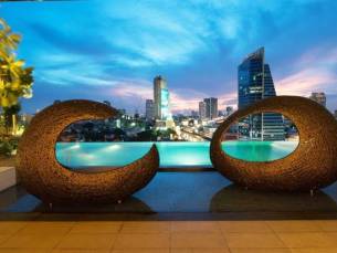 Eastin Grand Sathorn