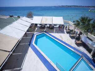 Tuntas Beach Altinkum