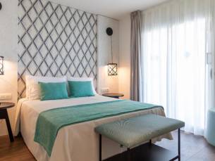 Hotel Golden Donaire Beach