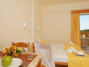Danelis Studios & Appartementen