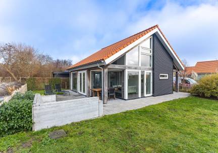 Zonnedorp 19 Modern vakantiehuis Renesse | Strand op loopafstand