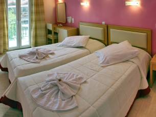 Theofilos Classic Hotel