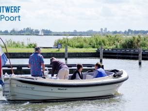Huur sloep of pontonboot voor halve of hele dag (1 t/m 10 pers.)