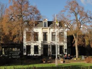 Verblijf in een monumentaal 4*-hotel met wellness in de prachtige natuur van Friesland + GRATIS parkeren