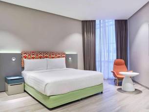 8 daagse vliegvakantie naar ibis Styles Dubai Jumeira in dubai, verenigde arabische emiraten
