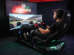 Simracen (60 min) bij Karting Zeeland