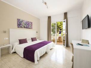 Flor los Almendros Hotel