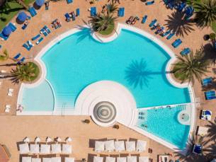 e&oacute; Suite Hotel Jard&iacute;n Dorado