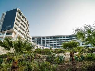Sesimbra Oceanfront Hotel - Preferred Hotels and Resorts