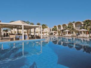 Reef Oasis Beach Resort