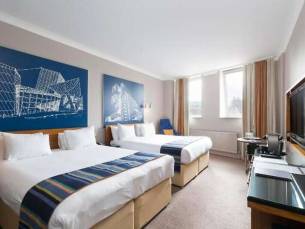Macdonald Townhouse Hotel