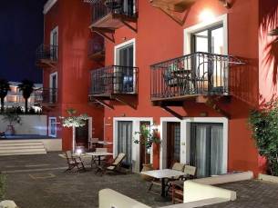 Grecotel Plaza Beach House