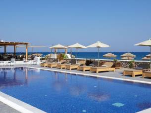 Sea Breeze Santorini