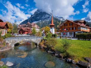 Via Zwitserland naar Toscane en Umbri&euml; op het gemak