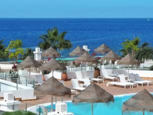 Aparthotel Flamingo Beach Mate