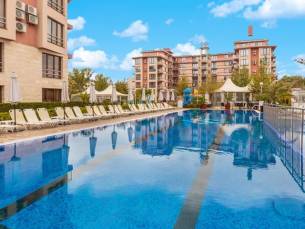 Aparthotel Tarsis Club