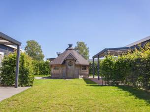 Groepsaccommodatie voor maximaal 12 personen met grillhuis op vakantiepark in Voorthuizen