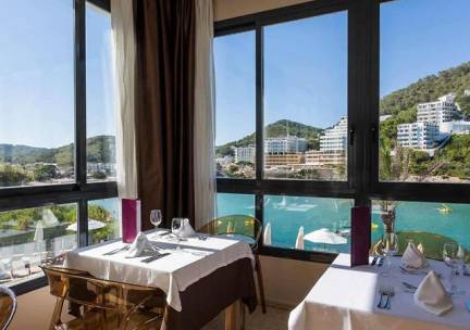Palladium Hotel Cala Llonga - adults only