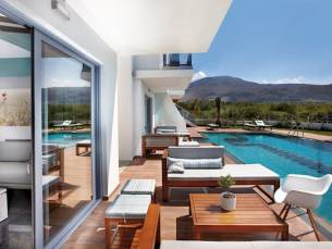 Sunday Beach Resort
