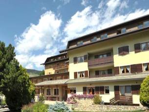 Meubl&egrave; Sci Sport Hotel & Residence