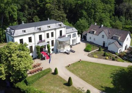 Geniet van een heerlijk verblijf in een Landgoedhotel op de Veluwe incl. ontbijt, 2-gangendiner + GRATIS parkeren
