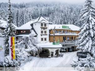 Hotel GUT Trattlerhof & Chalets
